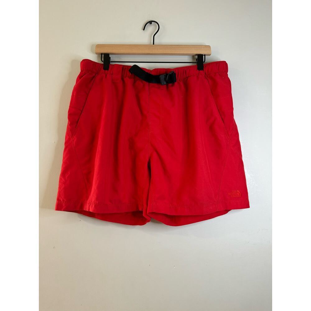 The north face men’s red athletic shorts size large